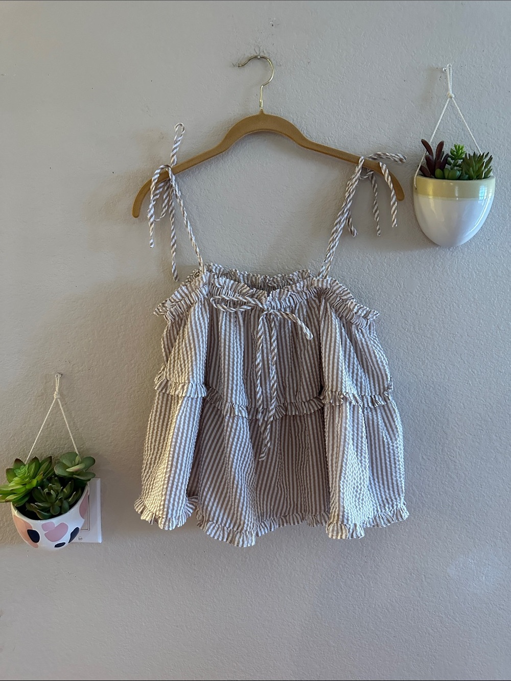 Lotus and Lavender Striped Tier Babydoll Tie Flowy Boho Tank Top Large